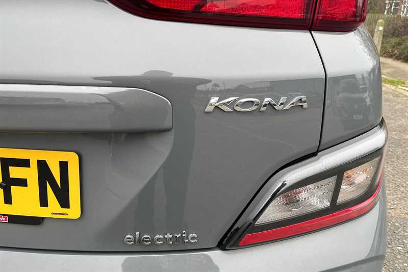 Used Hyundai KONA 2022 for sale - 77900779: Photo 30