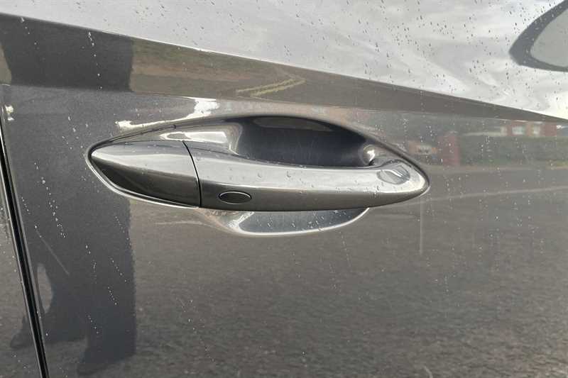 Vehicle 33