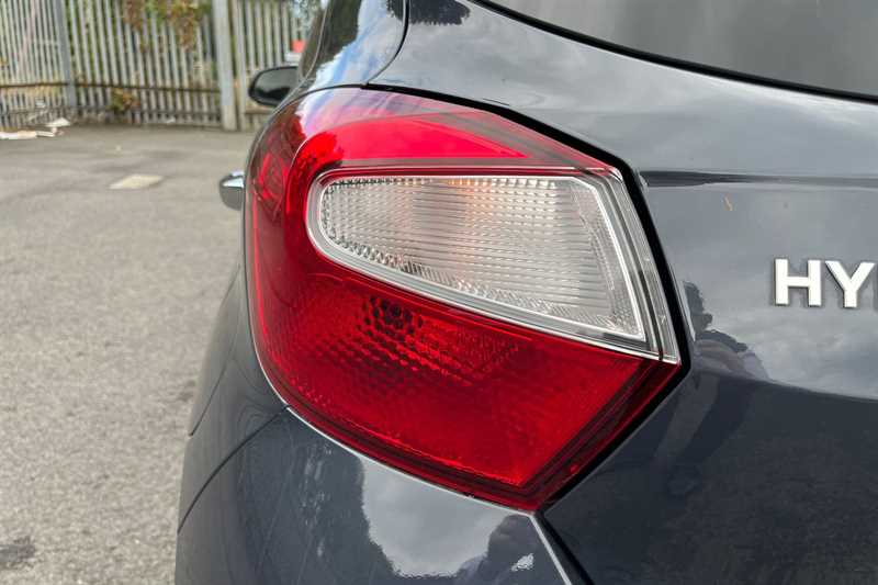 Used Hyundai i10 2023 for sale - 76529848: Photo 31