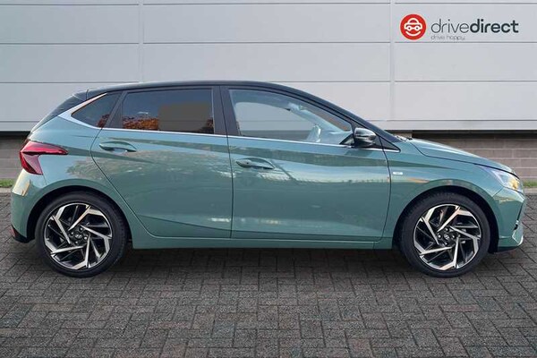 Used Hyundai i20 2023 for sale - 76140504: Photo 2