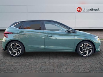 Used Hyundai i20 2023 for sale - 76140504: Photo 2