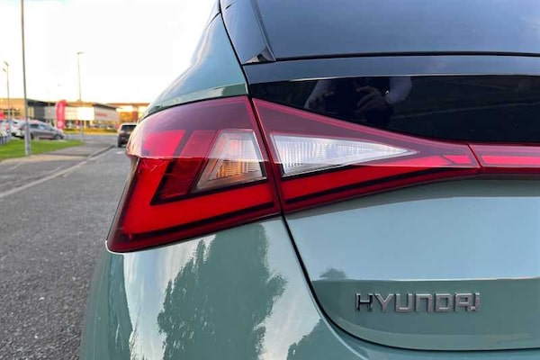 Used Hyundai i20 2023 for sale - 76140504: Photo 31