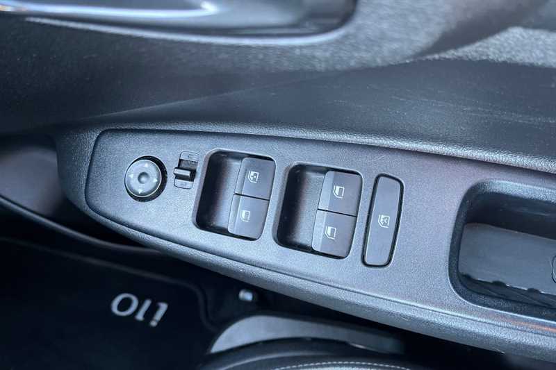 Used Hyundai i10 for sale - 77788330: Photo 16