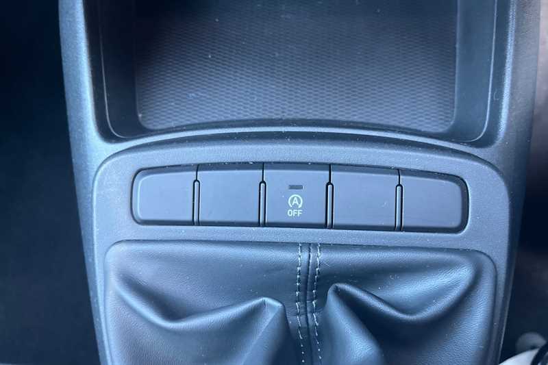 Used Hyundai i10 for sale - 77788330: Photo 40