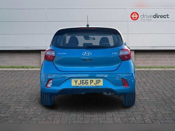Used Hyundai i10 2023 for sale - 77788330: Photo