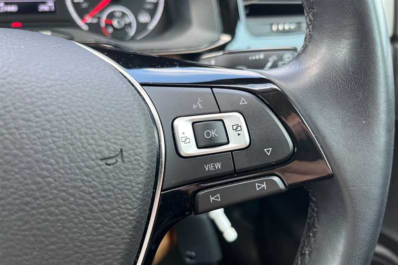 Used Volkswagen Polo 2021 for sale - 76503733: Photo 22