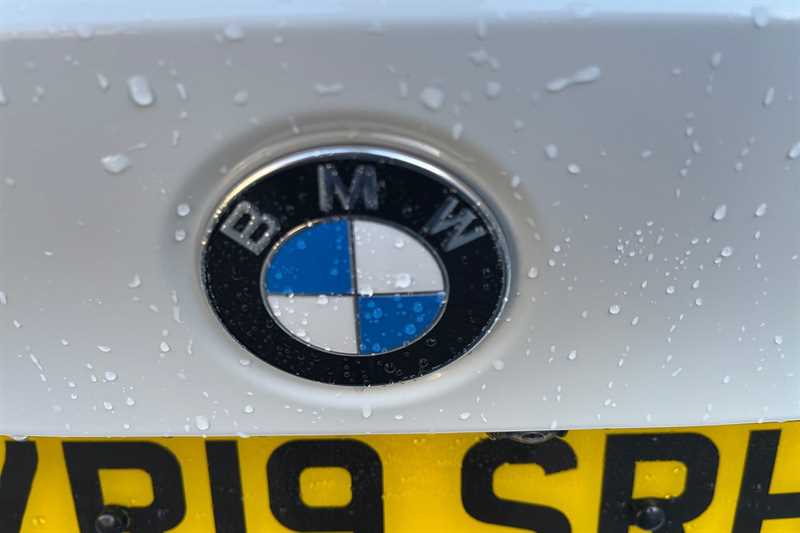 Used BMW 3 Series 2019 for sale - 76525109: Photo 30