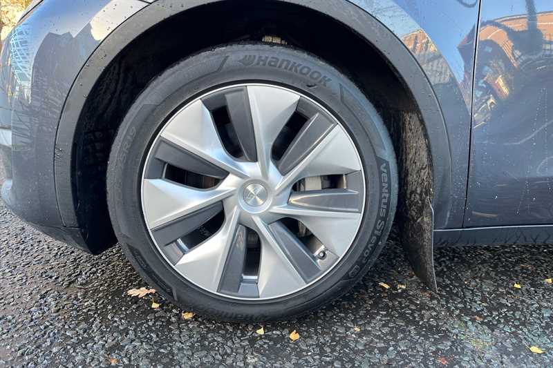 Used Tesla Model Y 2023 for sale - 77727405: Photo 10