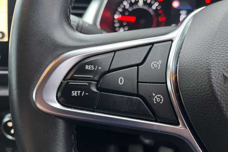 Used Renault Captur 2020 for sale - 77317712: Photo 21