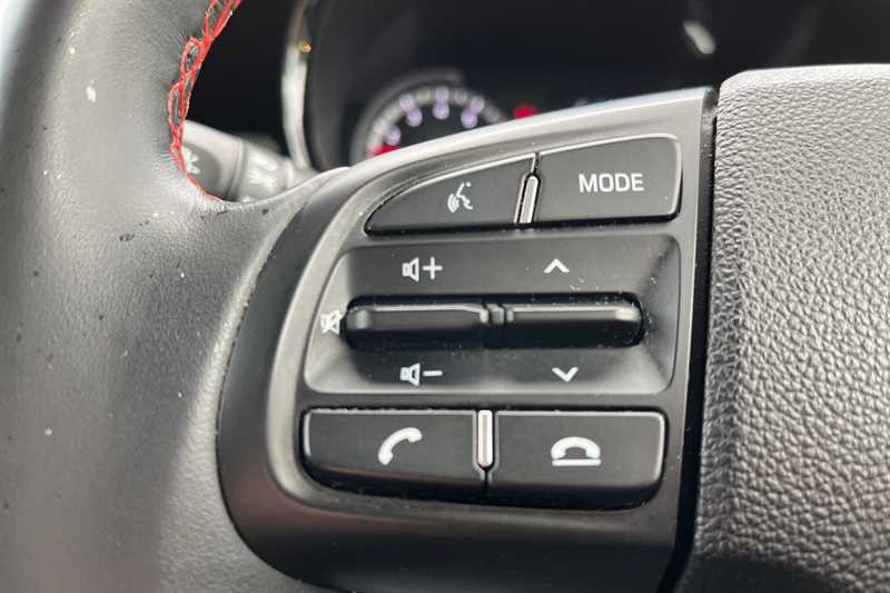 Used Hyundai i10 2023 for sale - 77929989: Photo 21