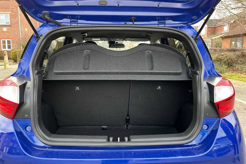 Used Hyundai i10 2023 for sale - 77929989: Photo 25