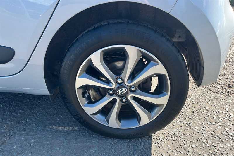 Used Hyundai i10 2019 for sale - 78142947: Photo 11