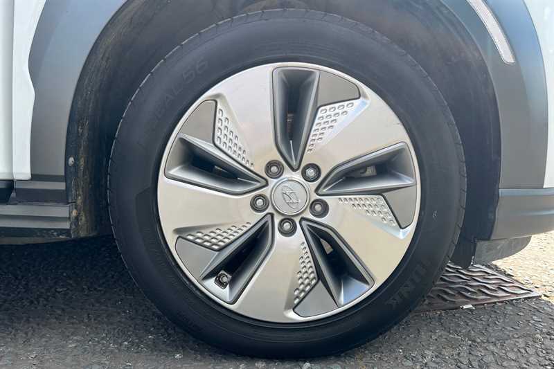 Used Hyundai KONA 2021 for sale - 76747552: Photo 10