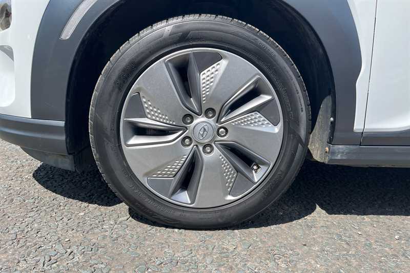 Used Hyundai KONA 2021 for sale - 76747552: Photo 12