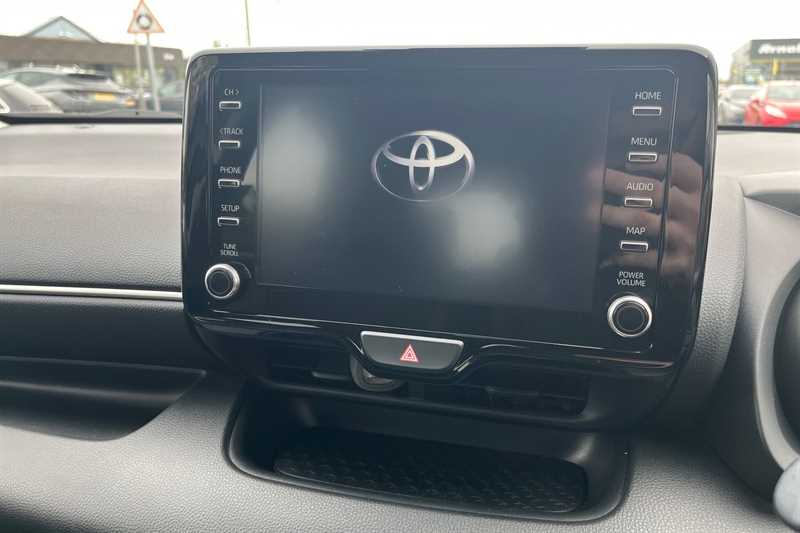 Used Toyota Yaris 2021 for sale - 78217170: Photo 17