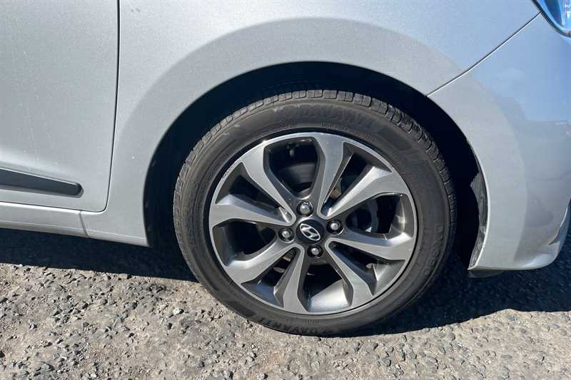 Used Hyundai i10 2019 for sale - 78139105: Photo 9