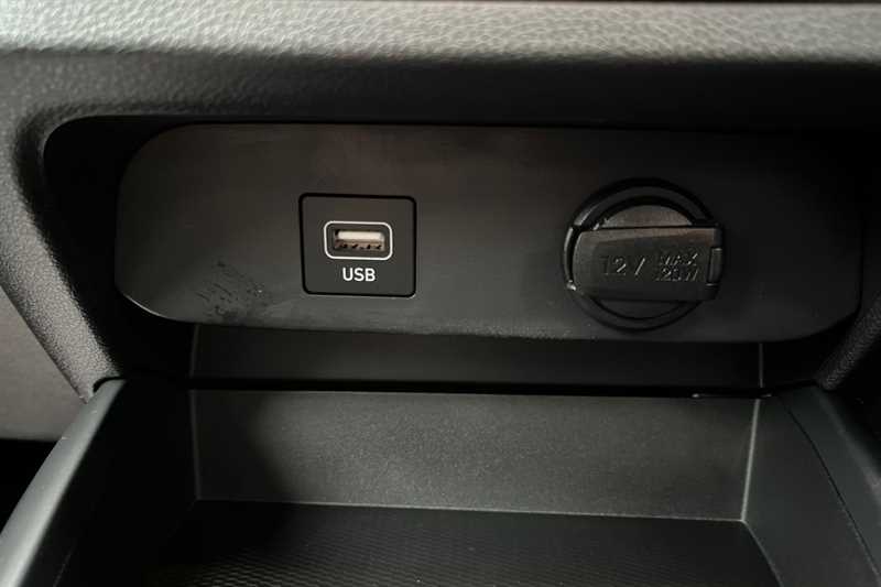 Used Hyundai i10 2022 for sale - 77322093: Photo 39