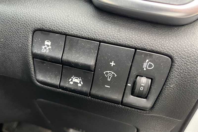 Used Kia Sportage 2018 for sale - 76930072: Photo 36