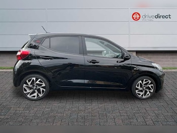 Used Hyundai i10 2022 for sale - 75637011: Photo