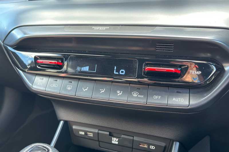 Used Hyundai i20 2022 for sale - 78222222: Photo 15