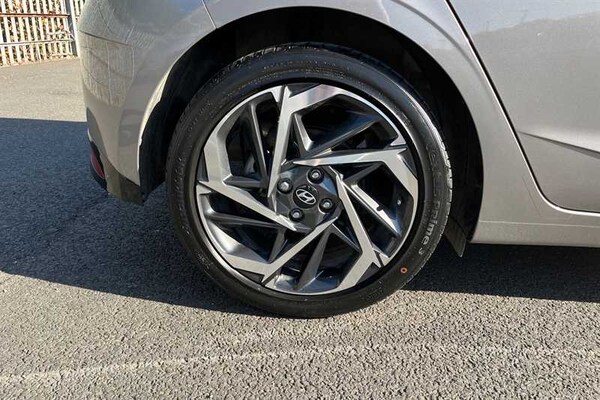 Used Hyundai i20 2023 for sale - 75994111: Photo 10