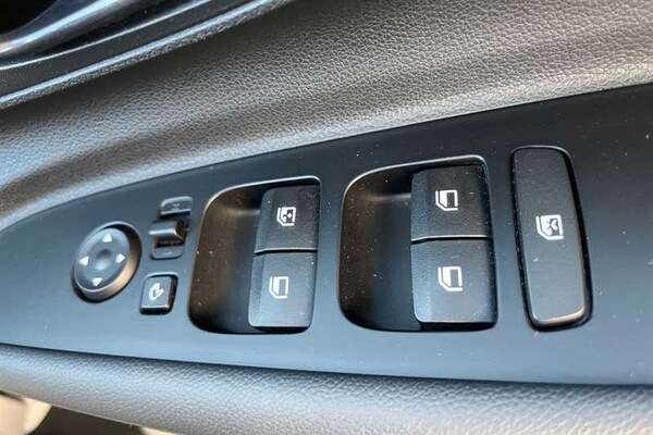 Used Hyundai i20 2023 for sale - 75994111: Photo 16