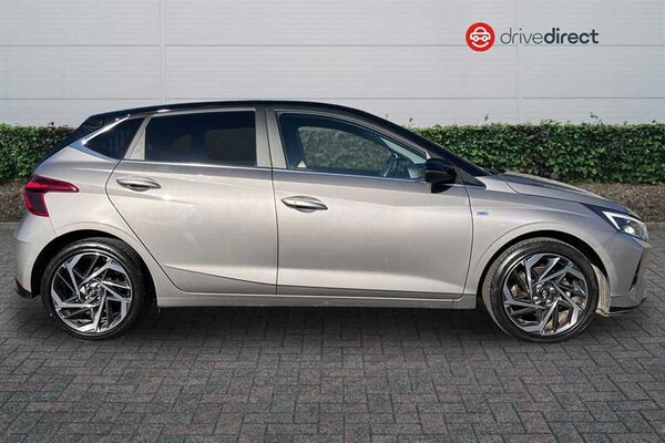 Used Hyundai i20 2023 for sale - 75994111: Photo 2
