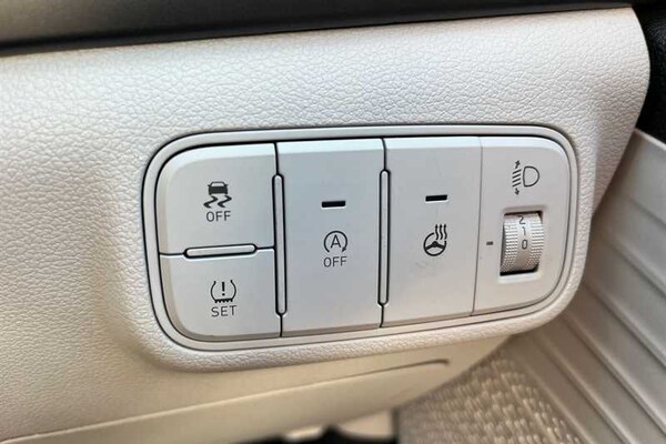Used Hyundai i20 2023 for sale - 75994111: Photo 39
