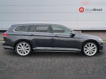 Used Volkswagen Passat undefined for sale - 77335401: Photo