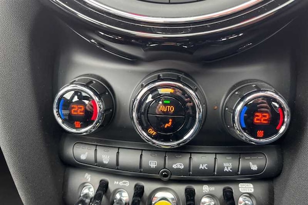 Used MINI Electric Hatch 2020 for sale - 76140653: Photo 15