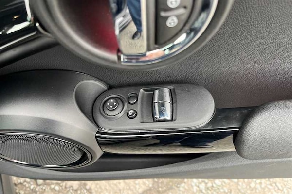 Used MINI Electric Hatch 2020 for sale - 76140653: Photo 16
