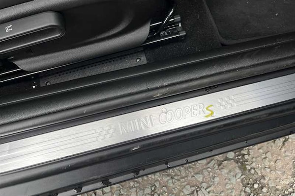 Used MINI Electric Hatch 2020 for sale - 76140653: Photo 30