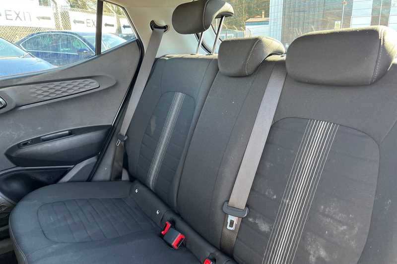 Used Hyundai i10 2024 for sale - 78130312: Photo 24