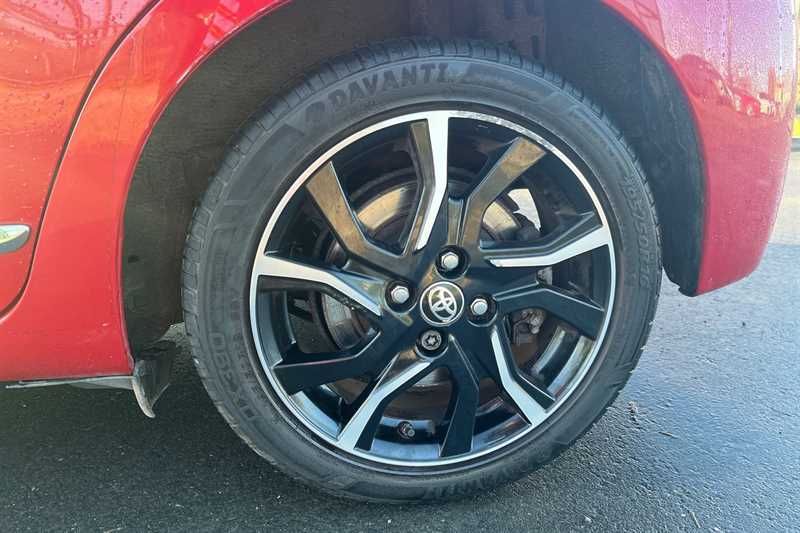 Used Toyota Yaris 2016 for sale - 77309444: Photo 11