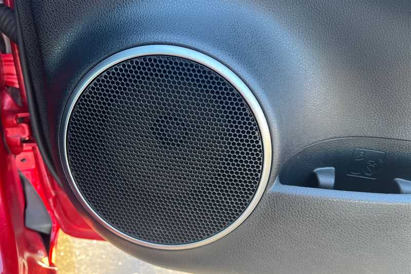 Used Toyota Yaris 2016 for sale - 77309444: Photo 27