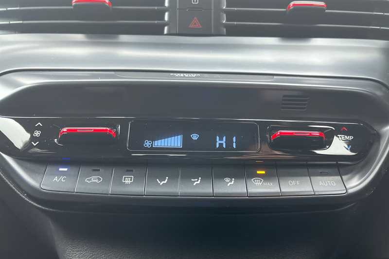 Used Hyundai i20 2022 for sale - 77445158: Photo 15