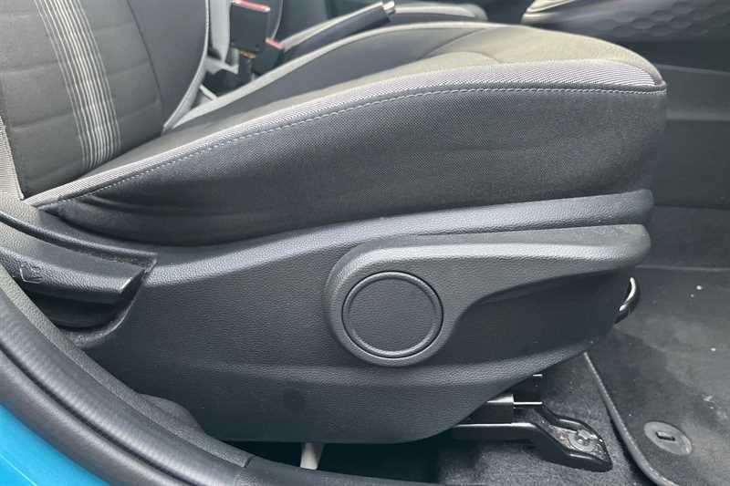 Used Hyundai i10 2023 for sale - 78138769: Photo 25