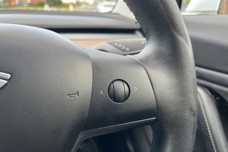 Used Tesla Model 3 2019 for sale - 76524920: Photo 22