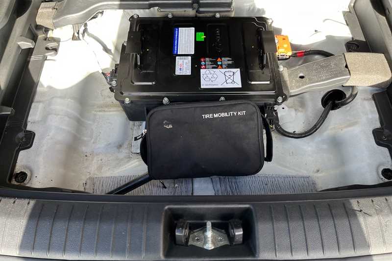 Used Hyundai KONA 2022 for sale - 76516939: Photo 37