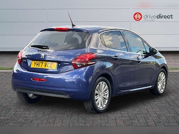 Used Peugeot 208 2017 for sale - 75889111: Photo