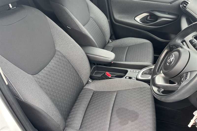 Used Toyota Yaris 2021 for sale - 78208134: Photo 23