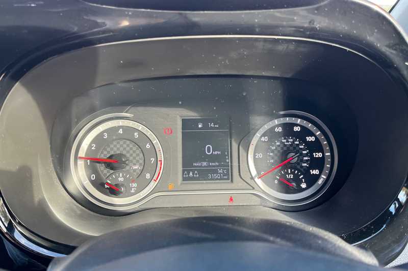 Used Hyundai i10 for sale - 76462561: Photo 20