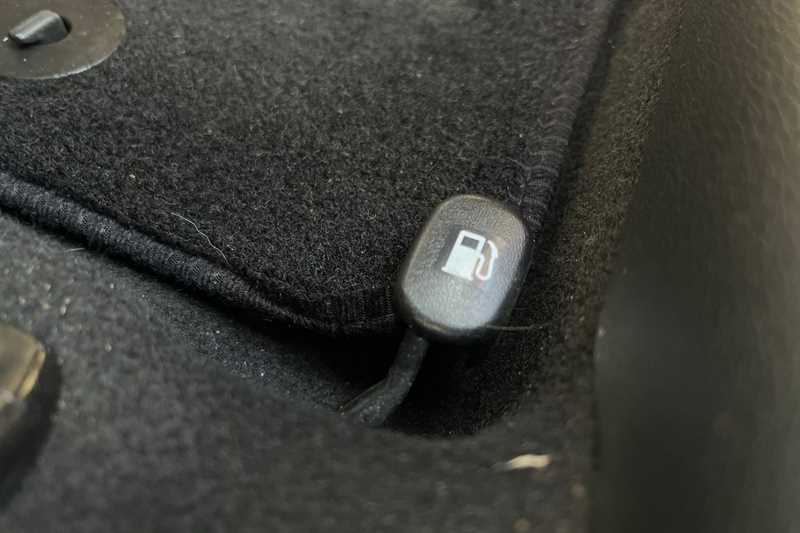 Used Hyundai i10 for sale - 76462561: Photo 40