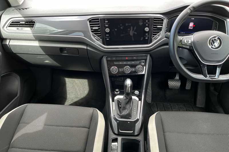 Used Volkswagen T-Roc for sale - 76462553: Photo 14