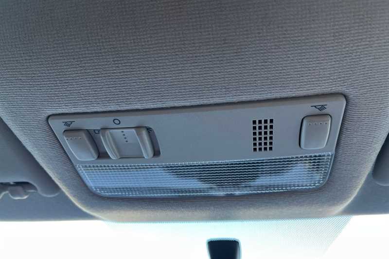 Used Volkswagen up! 2018 for sale - 76916977: Photo 40