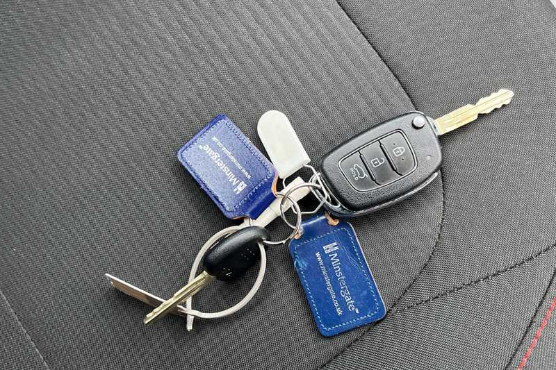 Used Hyundai i10 2022 for sale - 77334907: Photo 36