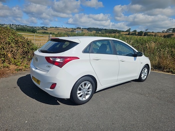 Used Hyundai i30 2013 for sale - 79353420: Photo