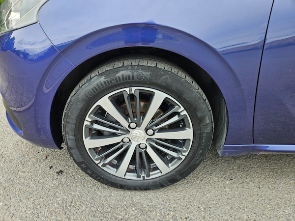 Used Peugeot 208 2016 for sale - 76116696: Photo 15