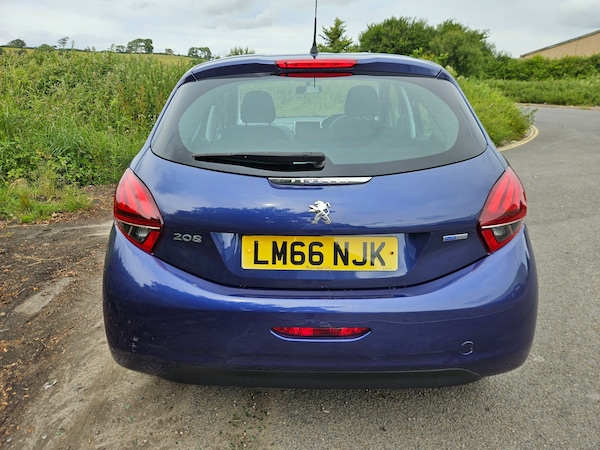 Used Peugeot 208 2016 for sale - 76116696: Photo 17