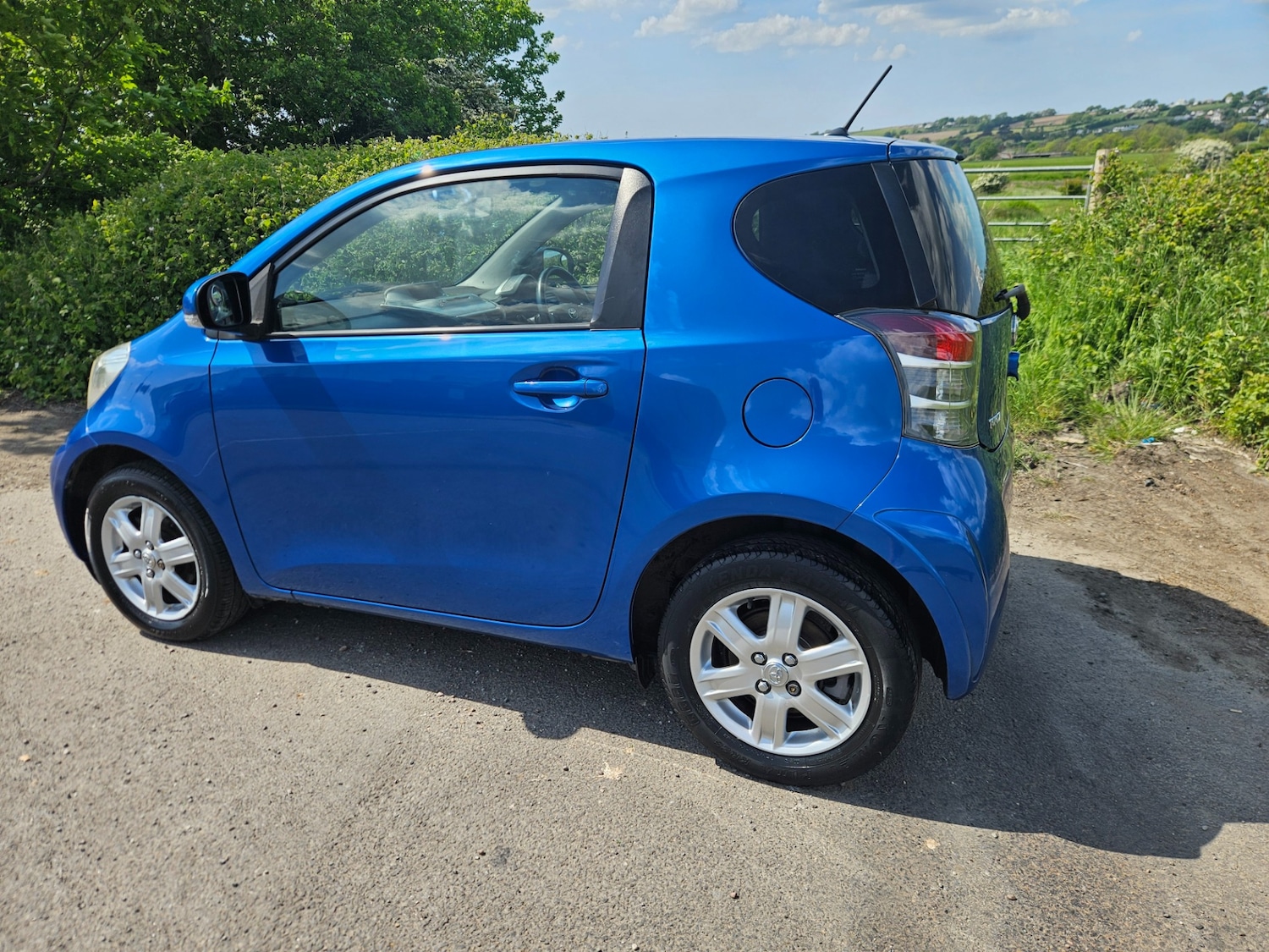 Used Toyota IQ 2011 for sale - 76119502: Photo 4